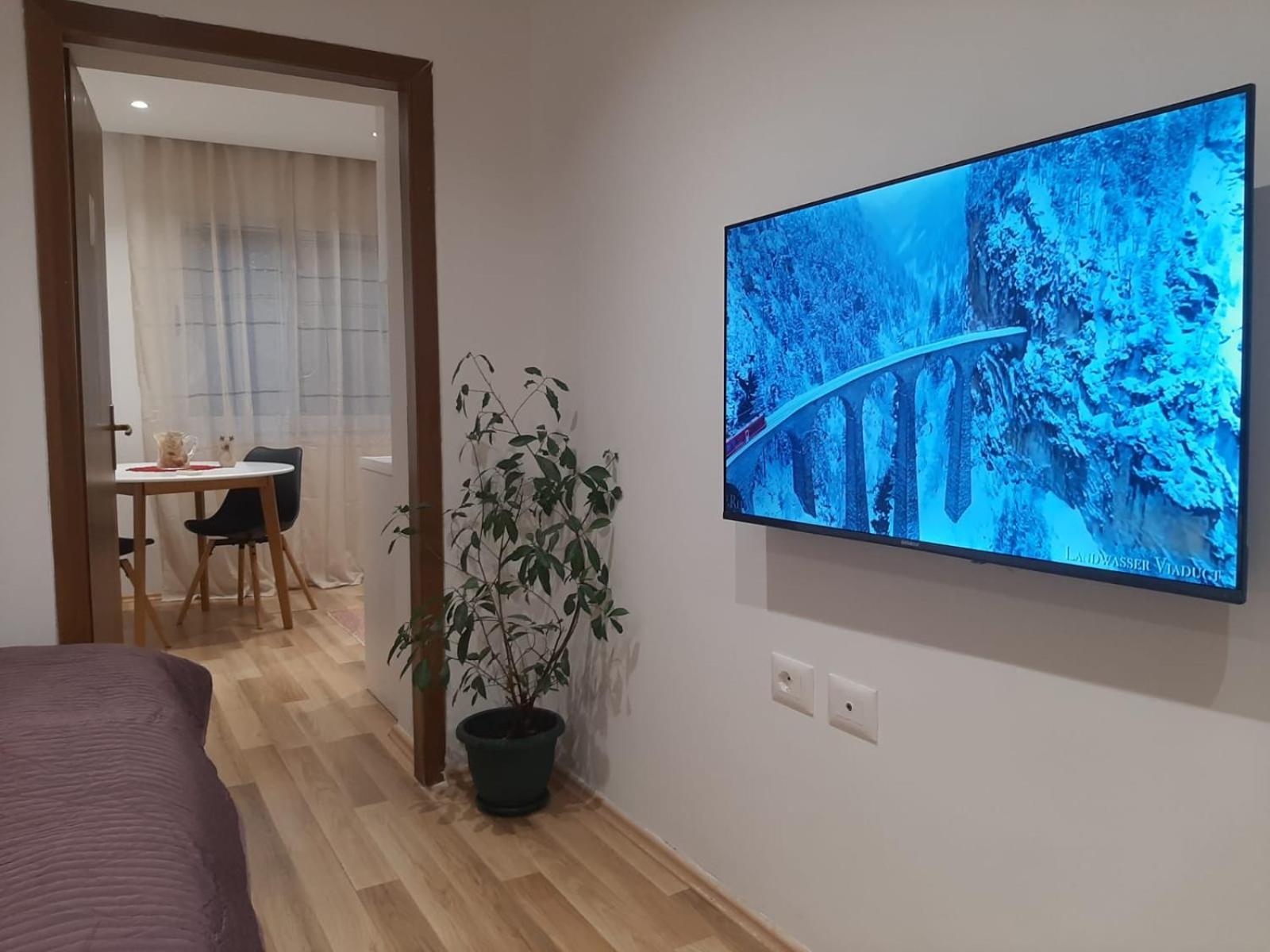 Apartment Krista Tirana